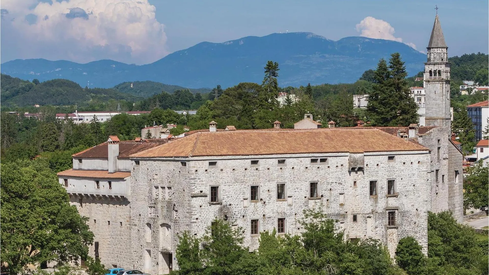 Dom wakacyjny Amazing Home In Zminj Bencici